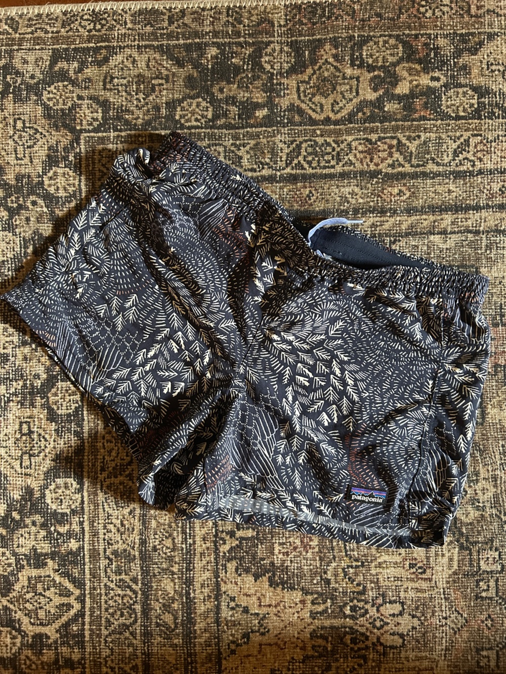 Girl’s Patagonia Baggie Shorts Size XL